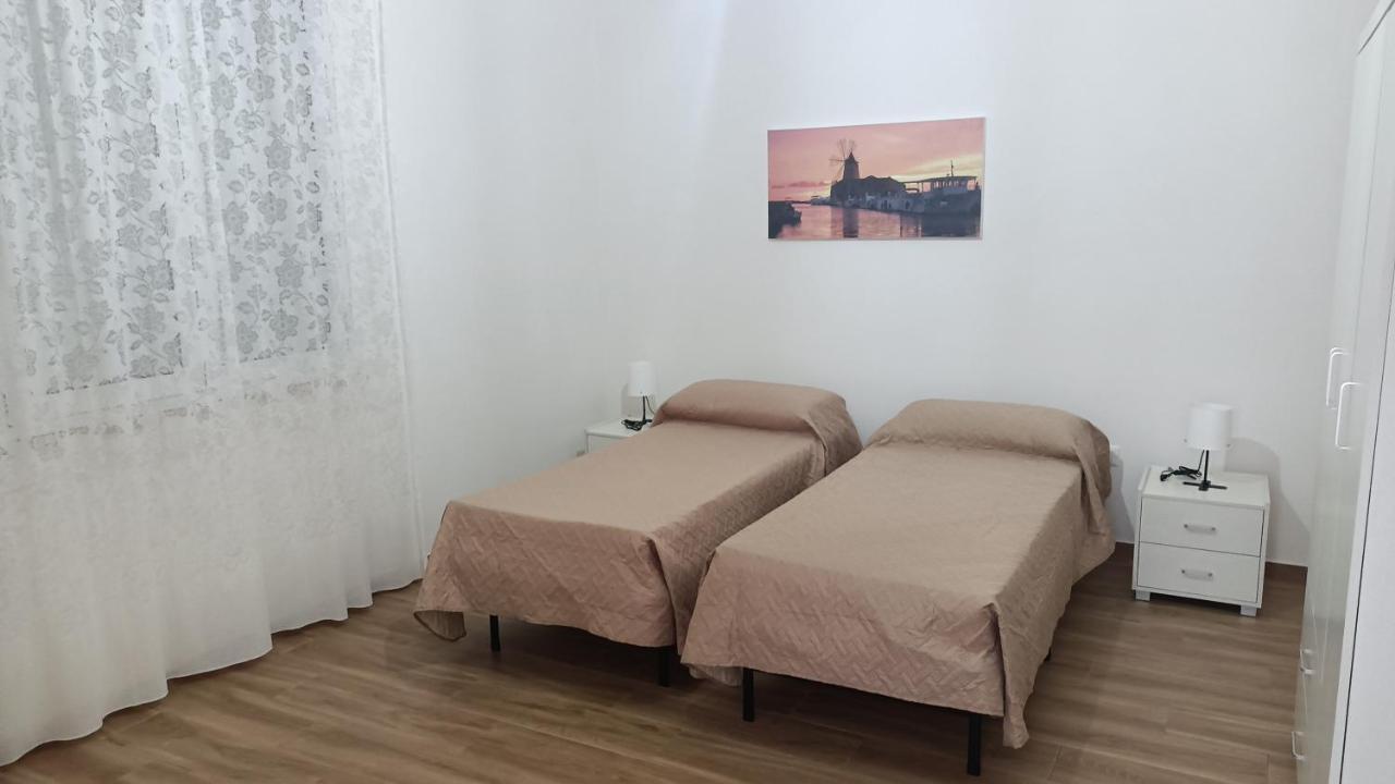Scirocco E Maestrale Villa Петрозино Екстериор снимка
