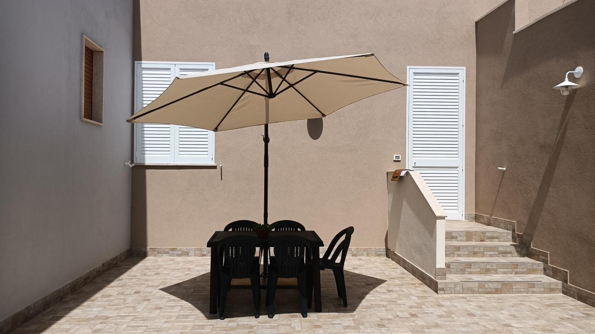 Scirocco E Maestrale Villa Петрозино Екстериор снимка